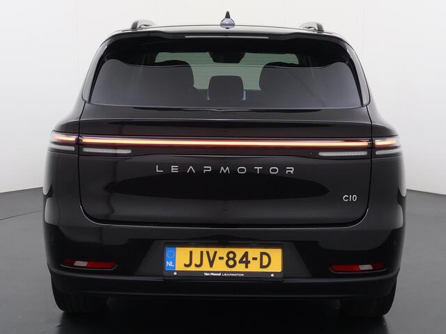 Leapmotor C10 Design REEV 28.4 kWh DEMO:Vraag naar de actuele km stand