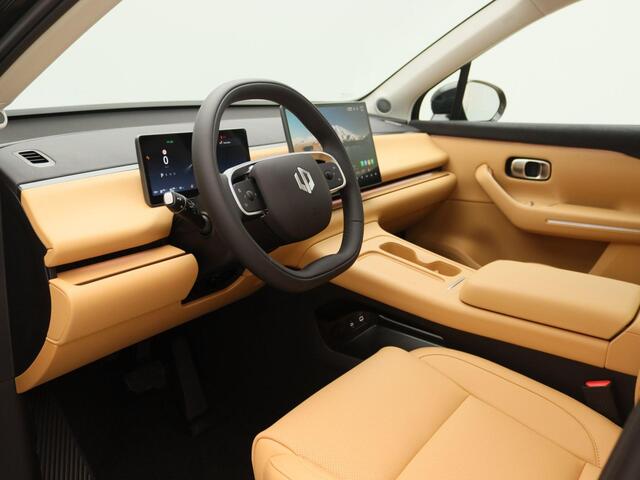 Leapmotor C10 Design REEV 28.4 kWh | VOORRAAD VOORDEEL | 4 JAAR GARANTIE | VAN ¤ 42.350,- VOOR ¤ 39.850,-