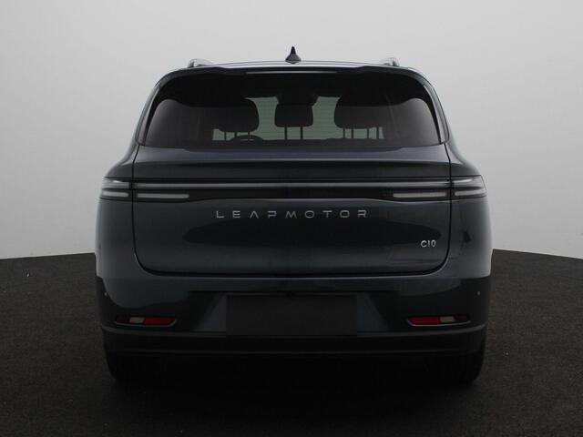 Leapmotor C10 Design Pro 69.9 kWh | NU TE BESTELLEN | TOT 4 JAAR GARANTIE | VAN ¤ 42.350,- VOOR ¤ 39.850,-