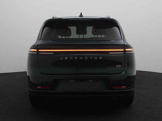 Leapmotor C10 Design REEV 28.4 kWh | VOORRAAD VOORDEEL | 4 JAAR GARANTIE | VAN ¤ 41.550,- VOOR ¤ 39.050,-