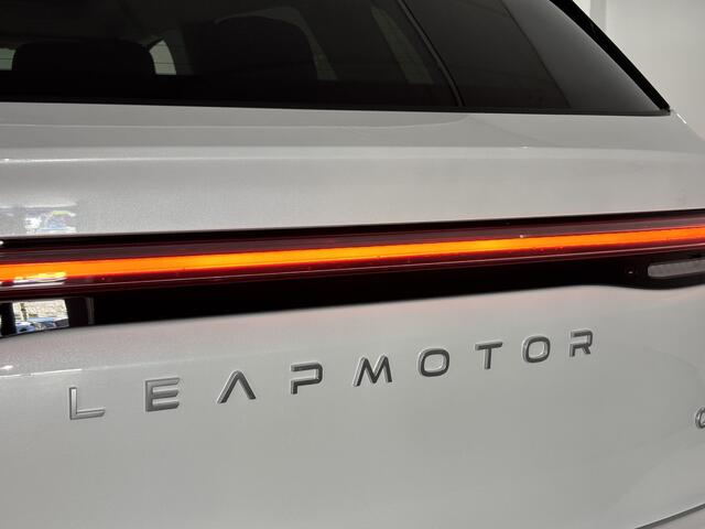Leapmotor C10 Design REEV 28.4 kWh