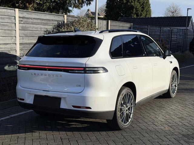 Leapmotor C10 Design REEV 28.4 kWh 215PK Automaat Navigatie, Camera 360, Lichtmetalen velgen, Elektrische Achterklep, Kunstlederen bekleding, Stoel Verwarming & Ventilatie