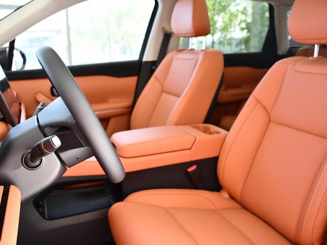 Leapmotor C10 REEV Style 28.4 kWh | Navigatie | Direct rijden | 974KM bereik WLTP | Camera