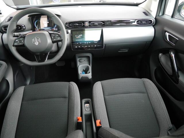 Leapmotor T03 Design 37.3 kWh | Demo | Uit voorraad leverbaar | Camera | Panoramadak | Adaptive cruise control | Dodehoek detectie | Lichtmetalen velgen