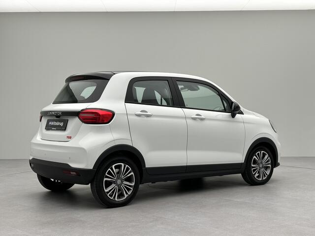 Leapmotor T03 Design 37.3 kWh Volledig Elektrisch met 265 km WLTP Range, Airconditioning, Panoramadak, Adaptive Cruise Control en Uit voorraad leverbaar!