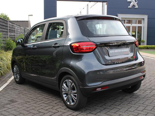 Leapmotor T03 Design 37.3 kWh 95PK Navigatie, Camera achter, Parkeerhulp achter, Audio, Keyless Start, Lichtmetalen velgen