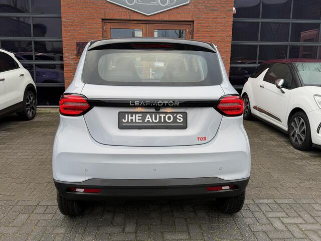 Leapmotor T03 Design 37.3 kWh | Panoramadak | Navi | Camera