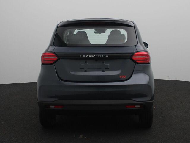Leapmotor T03 Design 37.3 kWh | VOORRAAD VOORDEEL | TOT 3 JAAR GARANTIE | € 2.500,- VOORRAAD VOORDEEL