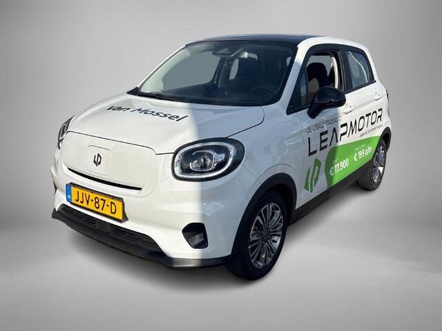 Leapmotor T03 Design 37.3 kWh | Parkeer camera | LM velgen | Panorama dak