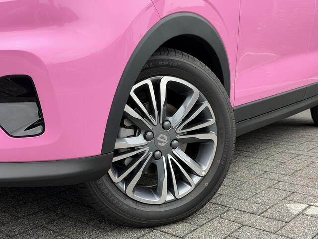Leapmotor T03 Design 37.3 kWh 95PK Automaat Roze Wrap, Navigatie, Camera achter, Parkeerhulp achter, Audio, Keyless Start, Lichtmetalen velgen – foto 2