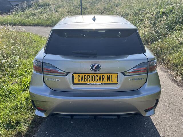 Lexus CT 200h GARANTIE