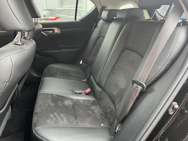 Lexus CT 200h Sport Edition | Nieuw Binnen | Navigatie | Climate Control | APK 04-07-2025 |