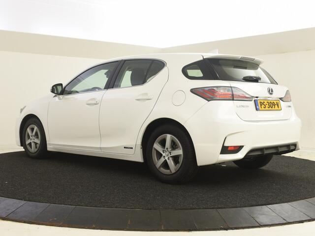 Lexus CT 200h