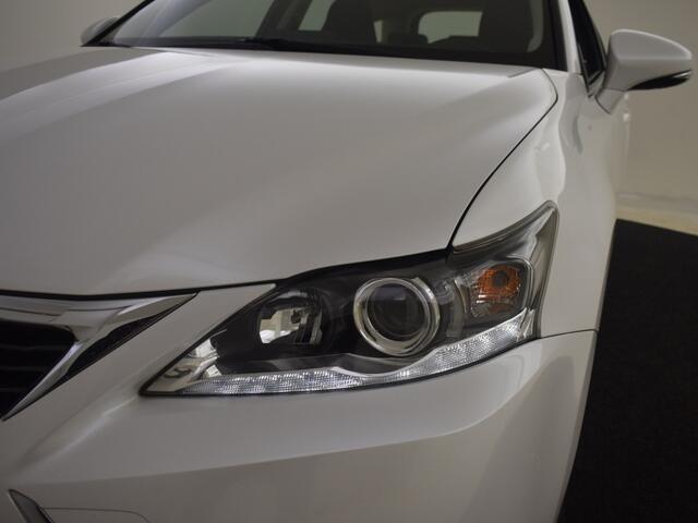 Lexus CT 200h