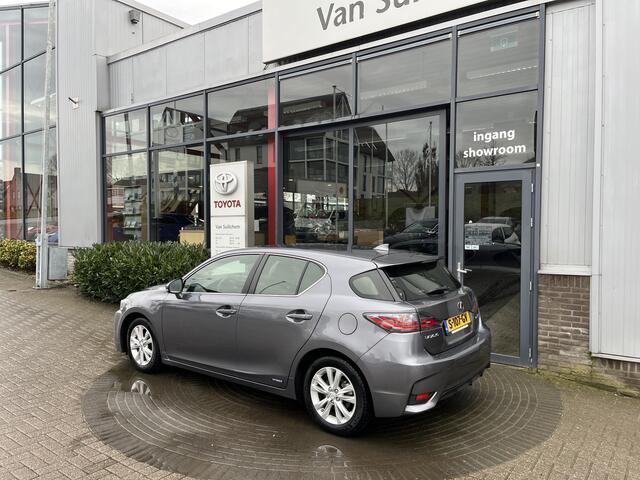 Lexus CT 200h Luxury Line