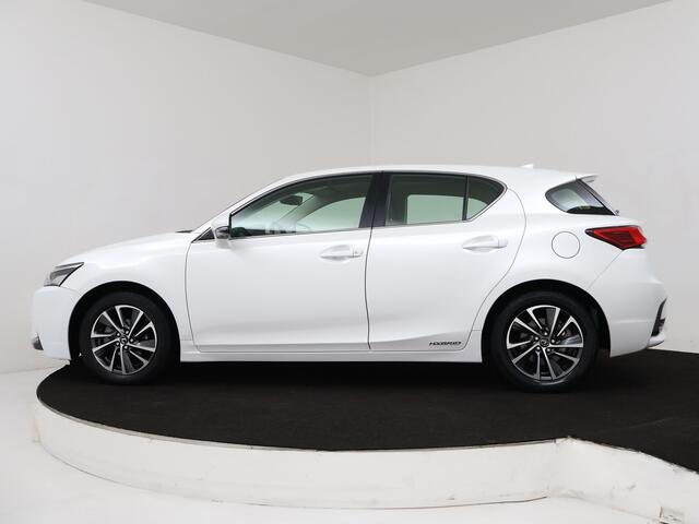 Lexus CT 200h Edition 30 | Verwarmde voorstoelen | Navigatie |