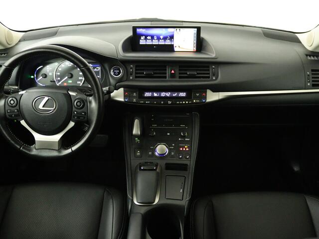 Lexus CT 200h Edition 30 | Verwarmde voorstoelen | Navigatie |