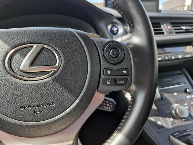 Lexus CT 200h Ultimate Edition | Lederen bekleding | Stoelverwarming | Grootbeeld navigatie