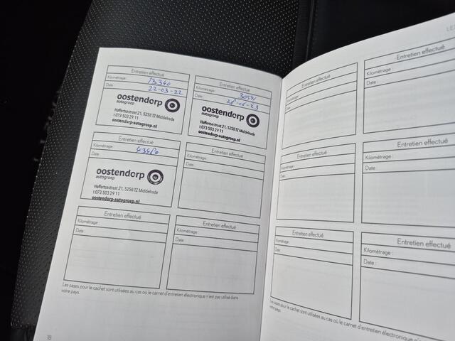 Lexus CT 200h Ultimate Edition | Lederen bekleding | Stoelverwarming | Grootbeeld navigatie