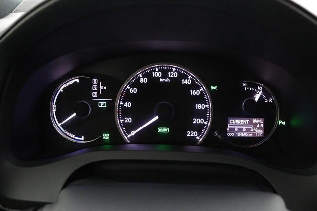 Lexus CT 200h F Sport Line | Lederen bekleding met geheugen | 17 Inch Lichtmetalen velgen | Keyless