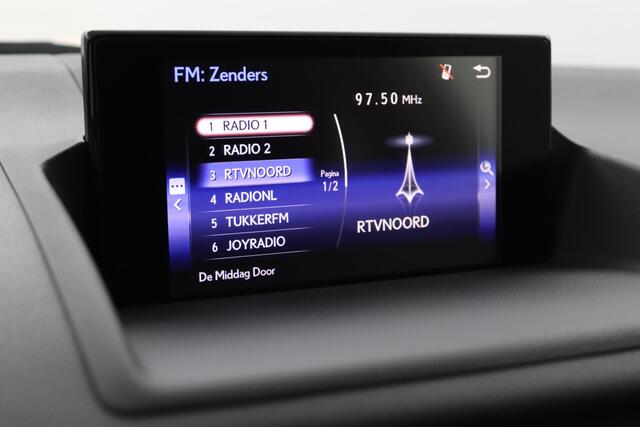 Lexus CT 200h F Sport Line | Lederen bekleding met geheugen | 17 Inch Lichtmetalen velgen | Keyless
