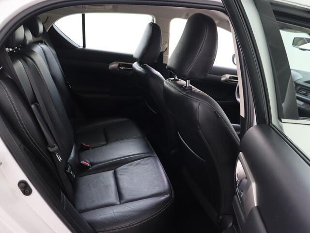 Lexus CT 200h Business Line | Lederen Bekleding | Stoelverwarming | Trekhaak |