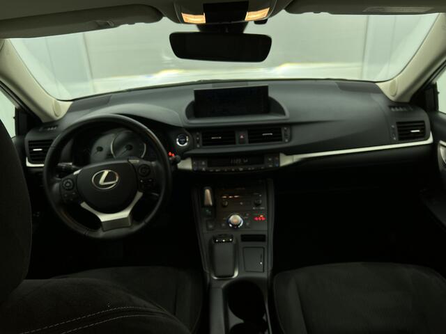 Lexus CT 200h Ultimate Edition | Parkeersensoren | Premium Navigatie | DAB+ |