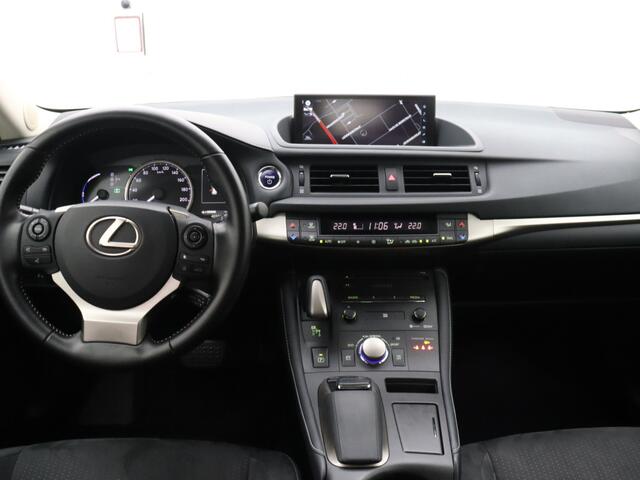 Lexus CT 200h Ultimate Edition | Premium Navigatie | Adaptieve Cruise Control | Spraakbediening |