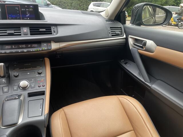 Lexus CT 200h Luxury Line Trekhaak*RIJKLAARPRIJS*