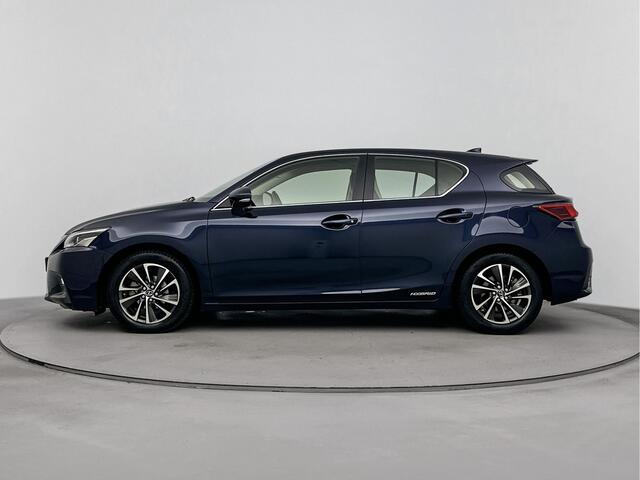 Lexus CT 200h Business Line | Navigatie | Stoelverwarming | NL-Auto | Parkeercamera |