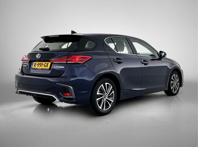 Lexus CT 200h Ultimate Edition