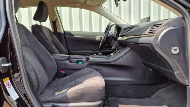 Lexus CT 200h Business Line