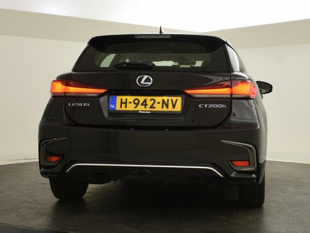 Lexus CT 200h Business Line Pro | LM Velgen | Navigatie | Dealer onderho