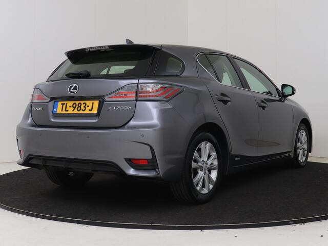 Lexus CT 200h Business Line | Navigatie | Parkeersensoren | Bluetooth |