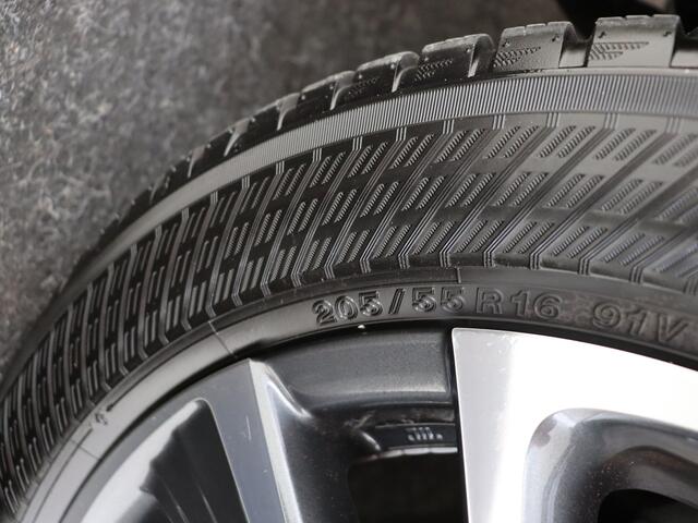 Lexus CT 200h Business Line | Bluetooth | Navigatie | Parkeersensoren |