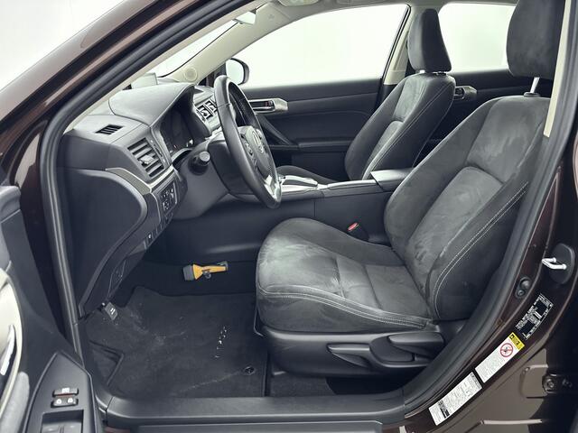 Lexus CT 200h Edition 30 | Carplay | Schuif- Kanteldak | Adaptive Cruise Control |