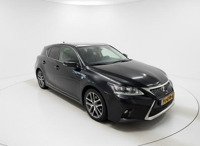 Lexus CT 200h F Sport Line | Schuif / Kanteldak | Stoelverwarming | Sensoren |