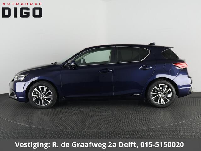 Lexus CT 200h Ultimate Edition | Apple Carplay & AndroidAUTO | Adapt.Cruise Control | Navigatiesysteem |