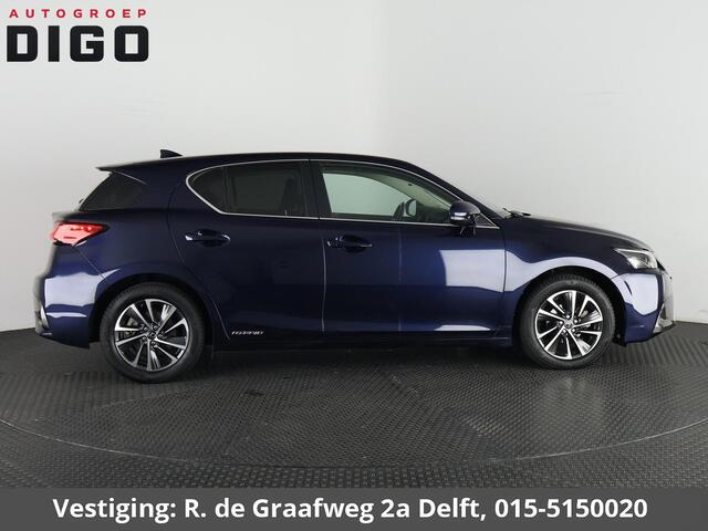 Lexus CT 200h Ultimate Edition | Apple Carplay & AndroidAUTO | Adapt.Cruise Control | Navigatiesysteem |