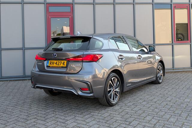 Lexus CT 200h Business Launch Edition Apple Carplay / Android Auto