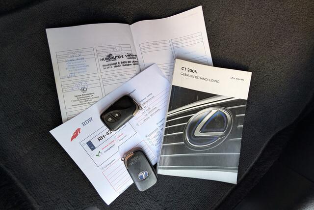 Lexus CT 200h Business Launch Edition Apple Carplay / Android Auto