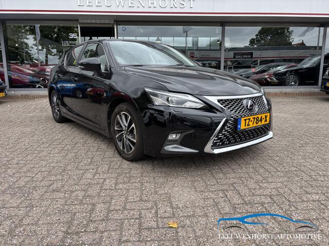 Lexus CT 200h Business Launch Edition, alcantara, camera, cruise, clima, key less, NL-auto
