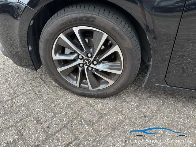 Lexus CT 200h Business Launch Edition, alcantara, camera, cruise, clima, key less, NL-auto