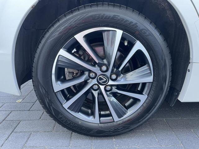 Lexus CT 200h Business Line Hybrid Dealer onderhouden Topstaat.