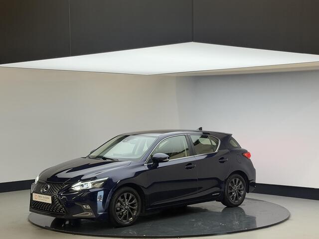 Lexus CT 200h Luxury Line | Leer | Adaptieve cruise control | Verw voorstoelen | 17'' LM all weatherbanden
