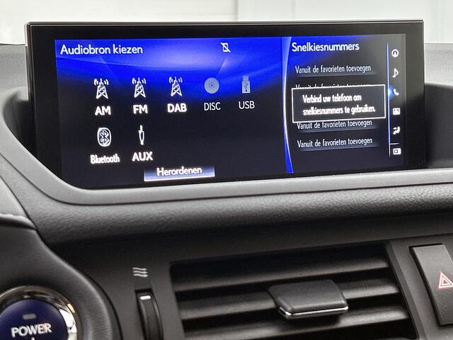 Lexus CT 200h Business Launch Edition | LED-koplampen | Parkeersensoren | Keyless Entry |