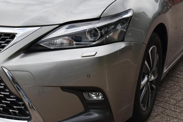 Lexus CT 200h Sport Edition Navigatie | Camera | Keyless | Adaptieve Cruise | 12 mnd BOVAG garantie | Whatsapp 06-53188999