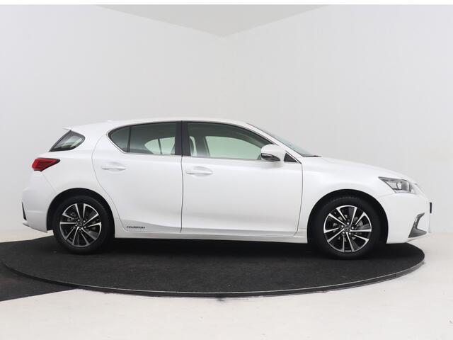 Lexus CT 200h Business Line | Adaptive Cruise Control | Trekhaak afneembaar | Navigatie | Climate Control | Bluetooth | Elektrische ramen voor+achter | – foto 9