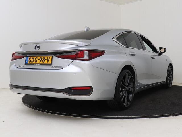 Lexus Es 300h F Sport Premium | Mark Levinson | Memory Seat | Head Up Display | Go