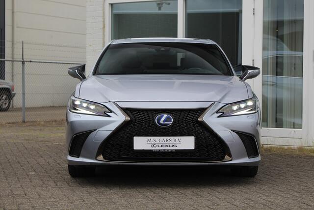 Lexus Es 300h Hybrid F-Sport Premium I Facelift I Mark. Lev I Applecarplay
